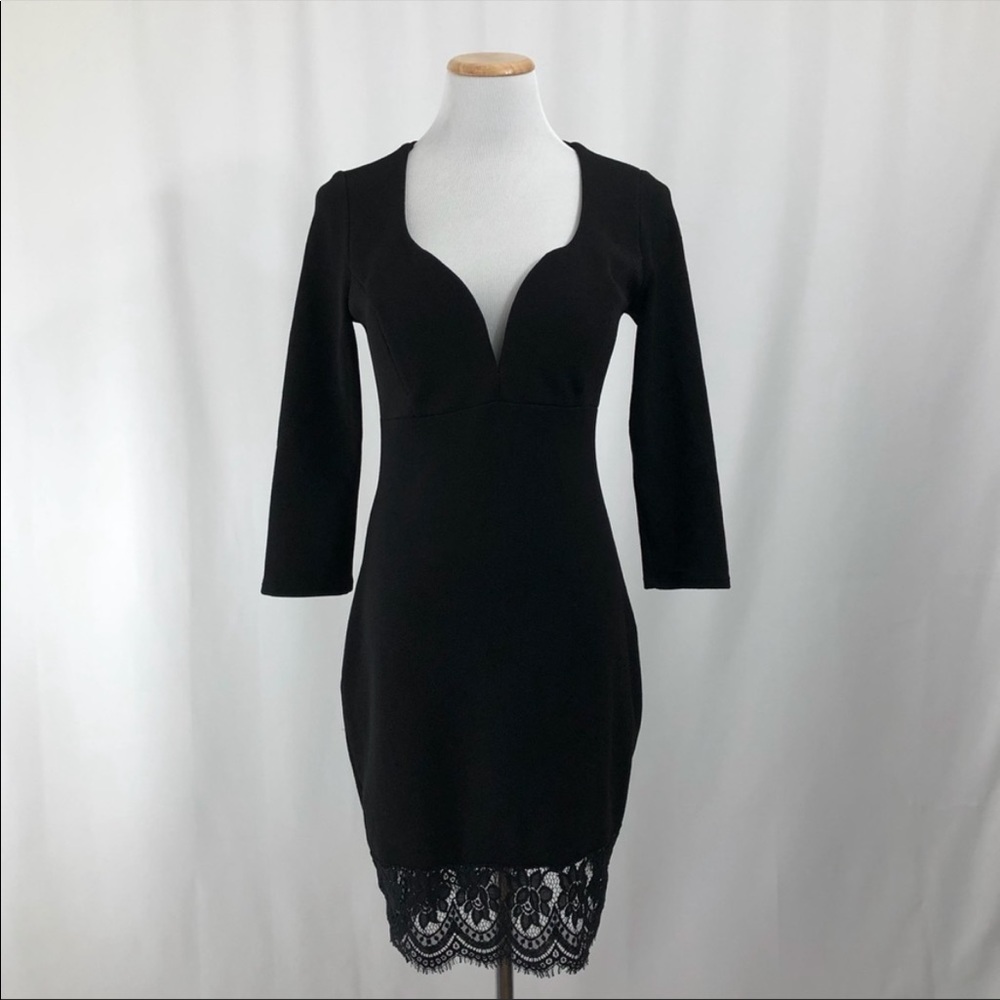 Lulus v neck lace dress long sleeve